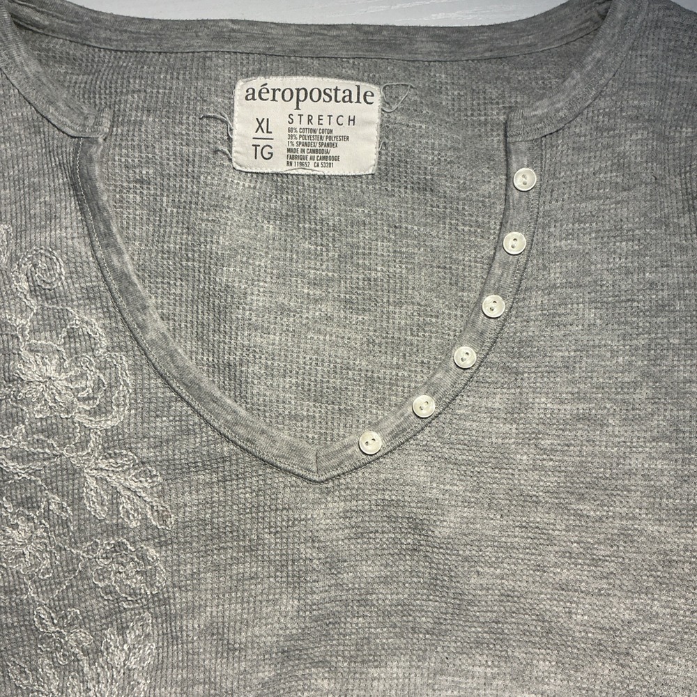Aeropostale Henley Top Women's 3/4 Sleeve Gray Logo Size XL STRETCH Y2K 2000s